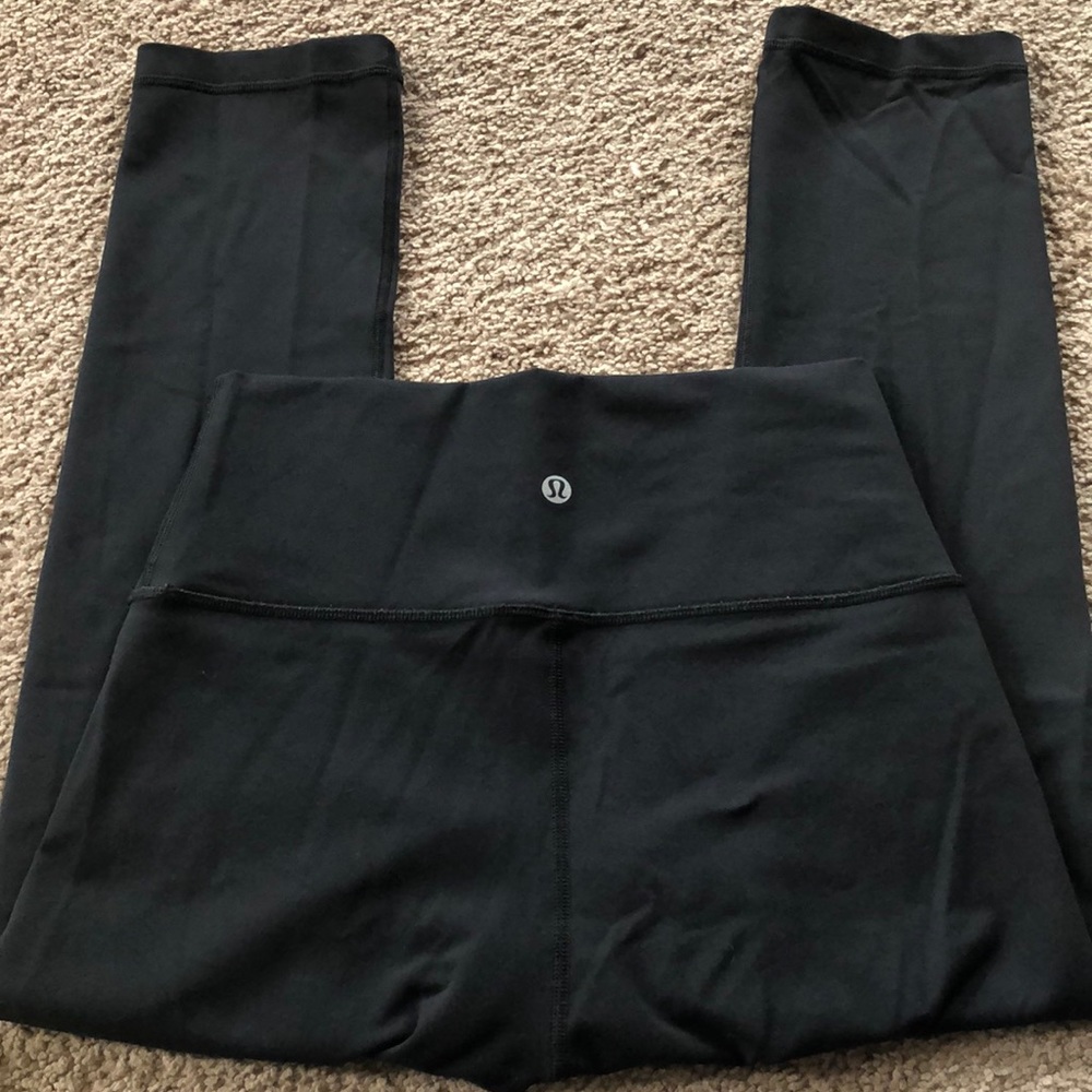 Black Cropped Lululemon Leggings